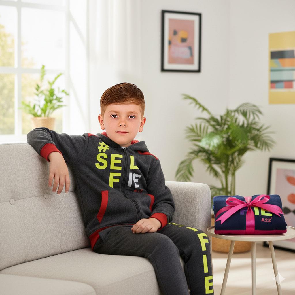 A2Z 4 Kids Girls Boys #SELFIE Tracksuit Hoodie & Joggers Outfit Set Top Bottom