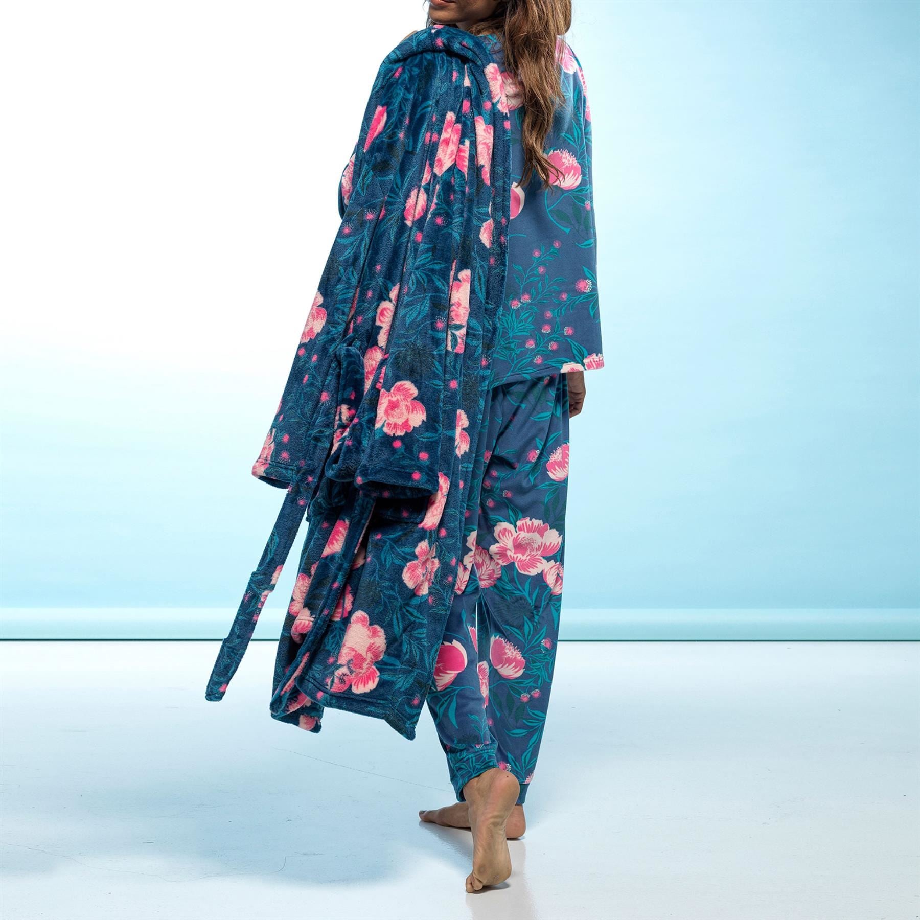 A2Z Ladies Shimmer fleece Floral Print knee Length Dressing Gown Changing Robe