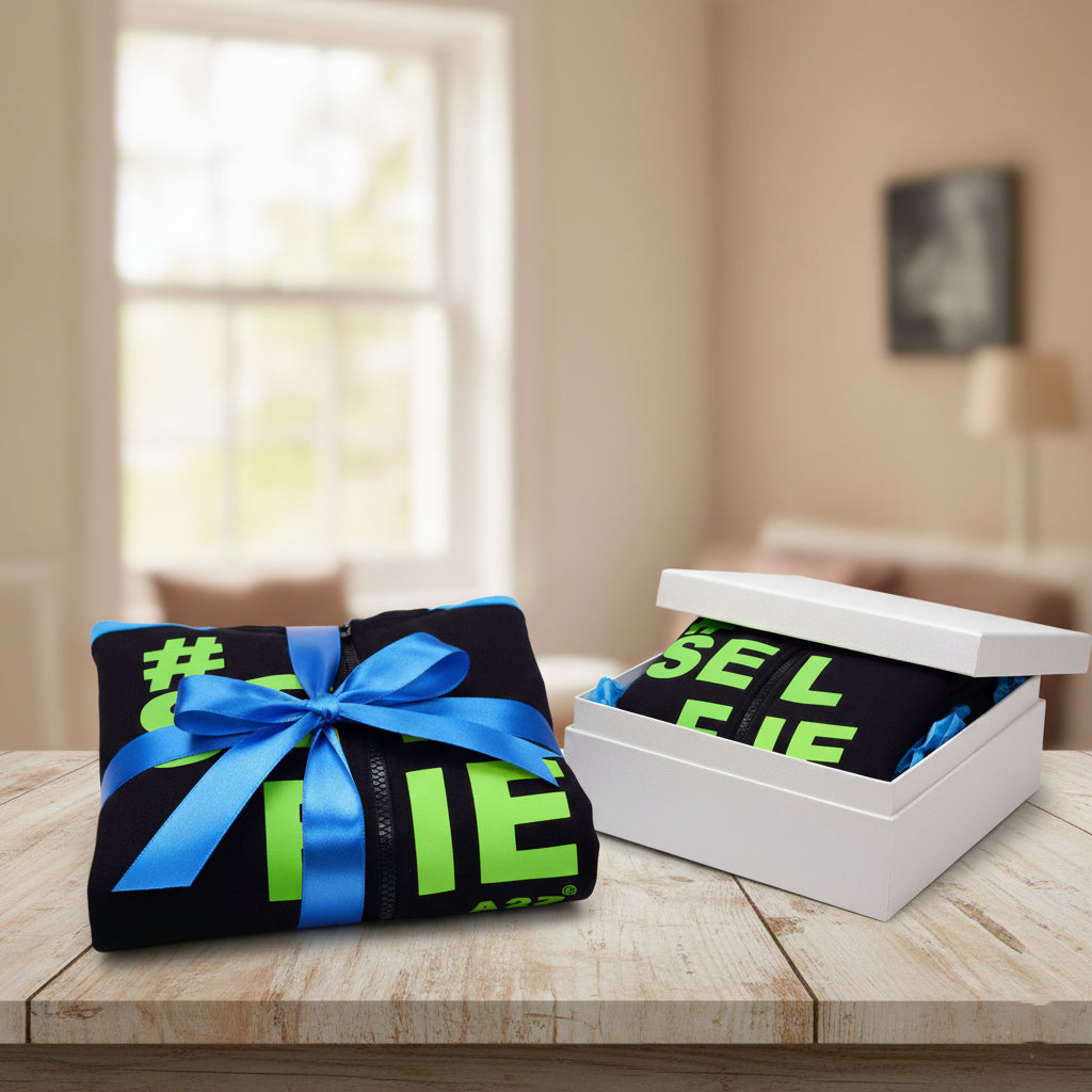 A2Z 4 Kids Girls Boys #SELFIE Tracksuit Hoodie & Joggers Outfit Set Top Bottom