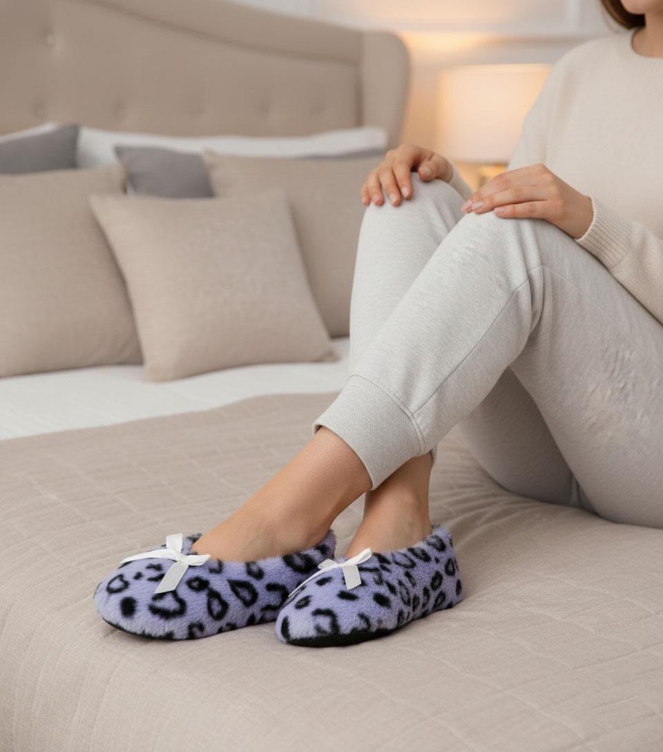 Ladies Heart Print Slipperette FleeceSlippers Socks Faux Fur Lining UK 4-8